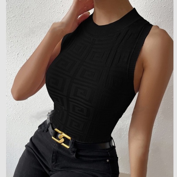 Luxe mock neck sleeveless knit top - Picture 5 of 6